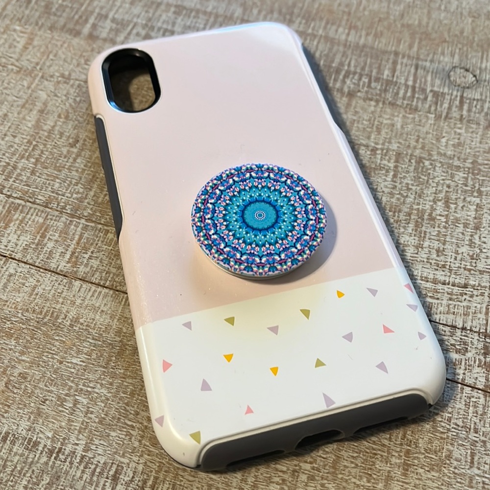 iPhone XR otterbox